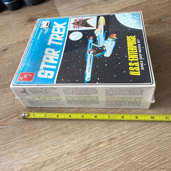 SEALED 1983 Star Trek: Original Series U.S.S. Enterprise MODEL KIT by AMT/ERTL! - Picture 15 of 16